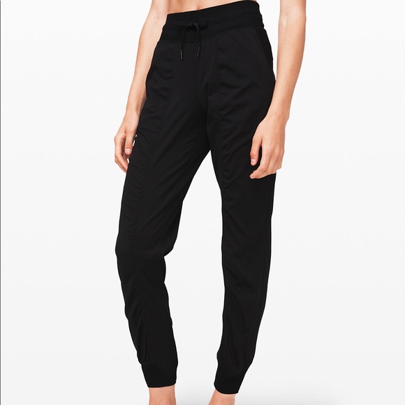 lululemon athletica Pants - Lululemon Jogger